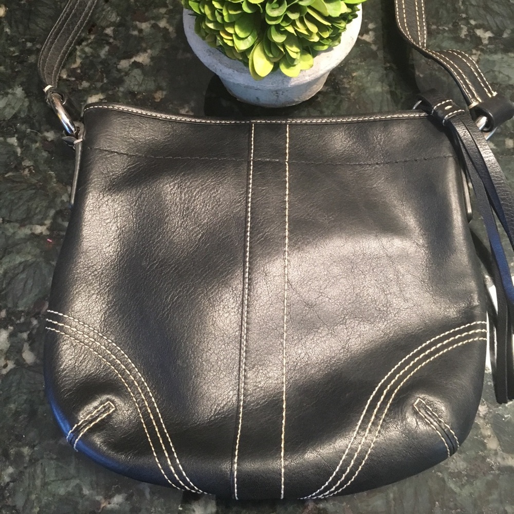 Coach Black Leather Crossbody Bag with Contrast Stitching